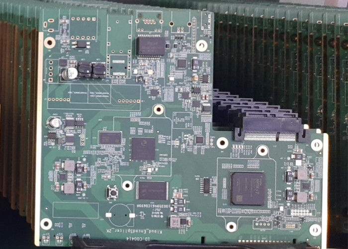 قطعات با حجم بالا مونتاژ PCB دسته ای کوچک نصب شده است
